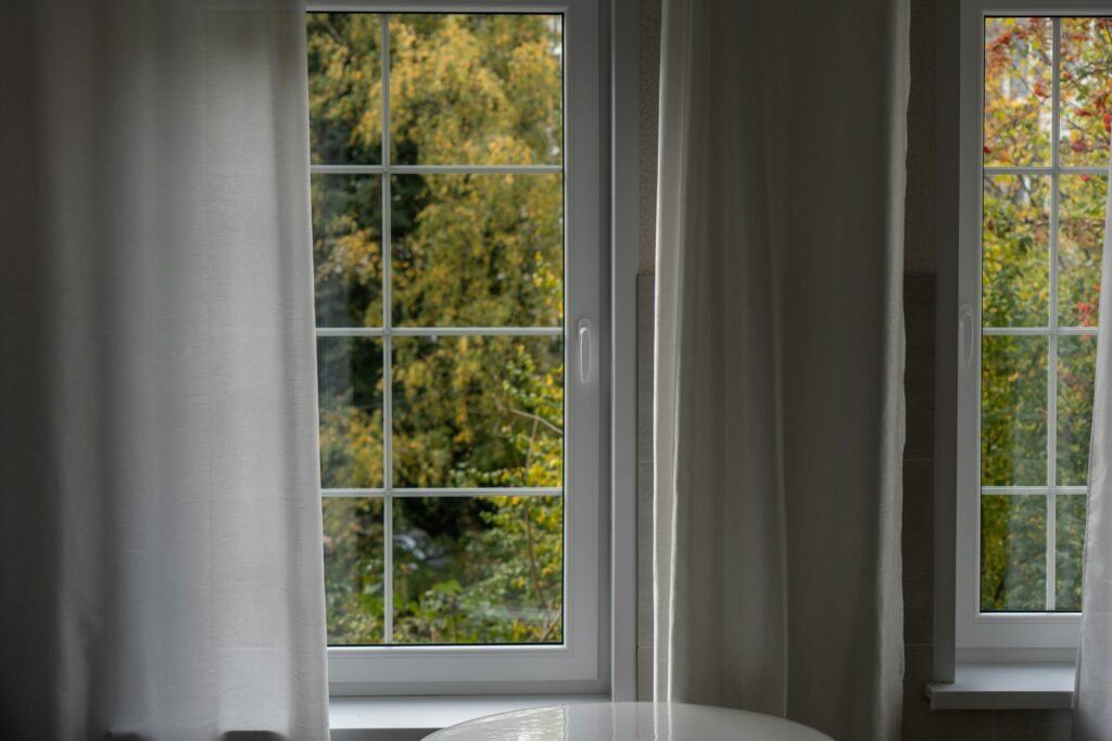 Your old windows might just be the culprit behind your inefficient air conditioning and may need Houston window repair